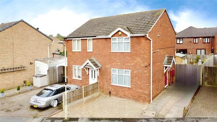 Severn Avenue, 2 bedroom Semi Detached House for sale, £200,000