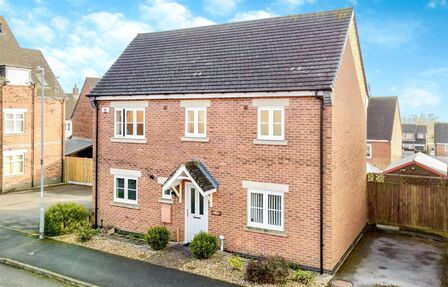 Omaha Drive, 3 bedroom Detached House for sale, £310,000