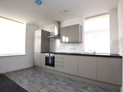 2 bedroom  Flat to rent