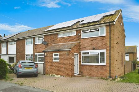 Mallard Way, 5 bedroom End Terrace House for sale, £340,000