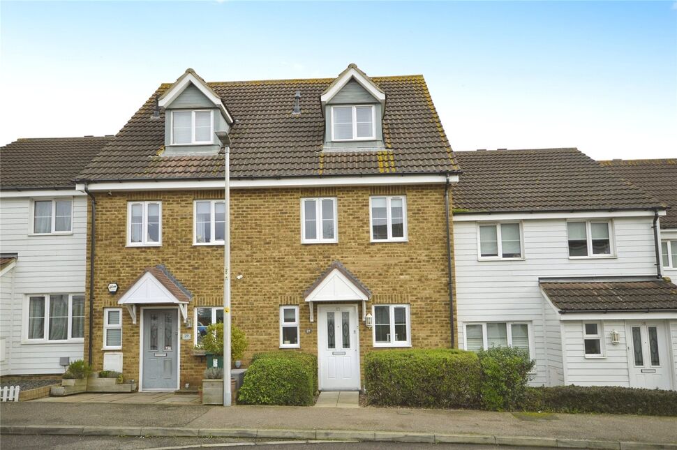 Main image of 3 bedroom Mid Terrace House for sale, Baryntyne Crescent, Hoo, Kent, ME3