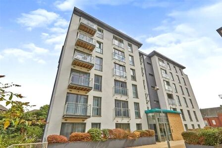 1 bedroom  Flat for sale