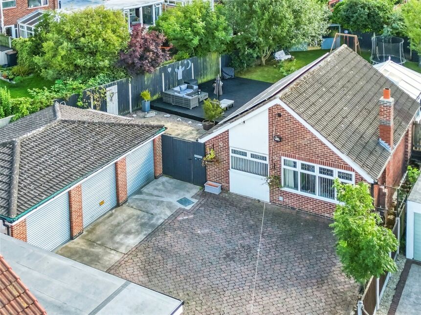 Main image of 3 bedroom Detached Bungalow for sale, Dorothy Avenue, Newthorpe, Nottinghamshire, NG16