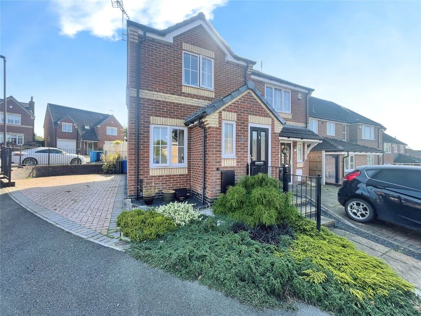 Main image of 2 bedroom Semi Detached House for sale, Hedingham Close, Ilkeston, Derbyshire, DE7