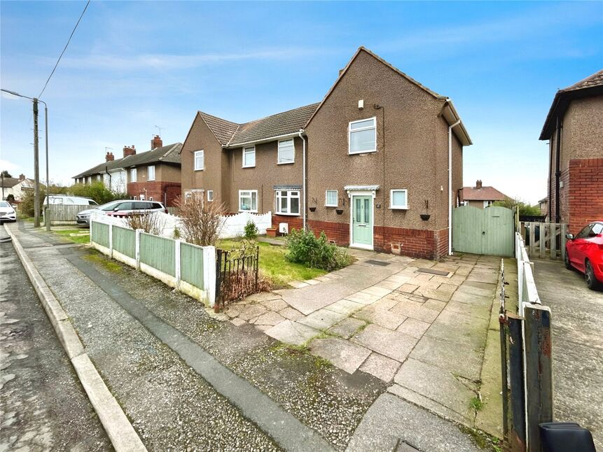 3 bedroom Semi Detached House to rent