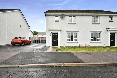 Eilean Donan Road, 3 bedroom Semi Detached House to rent, £1,100 pcm