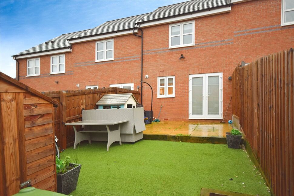 2 bedroom Mid Terrace House for sale, Goodacre Close, Alfreton, DE55 ...