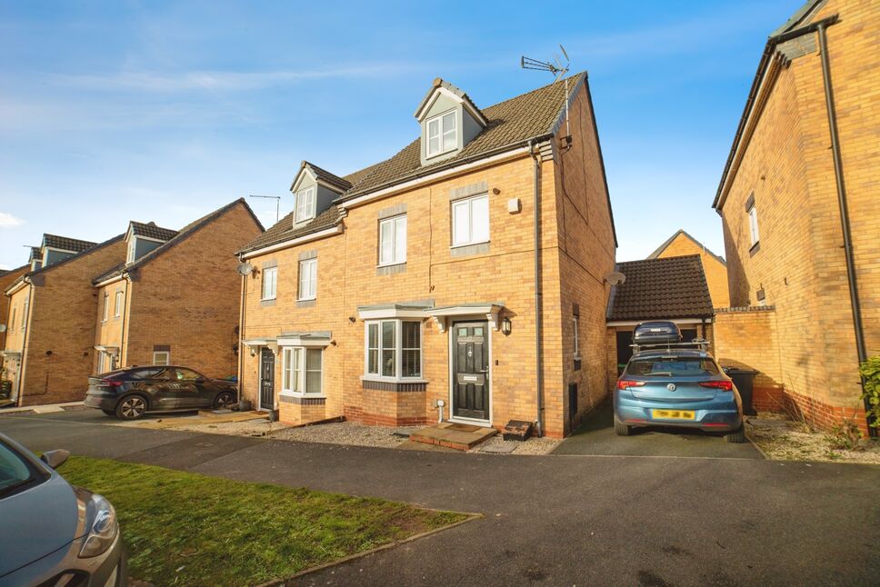 Main image of 4 bedroom Semi Detached House for sale, Harvest Lane, Huthwaite, Nottinghamshire, NG17