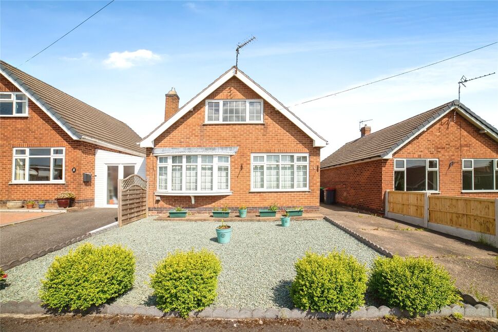 Main image of 3 bedroom Detached House for sale, Forest Close, Annesley Woodhouse, Nottingham, NG17