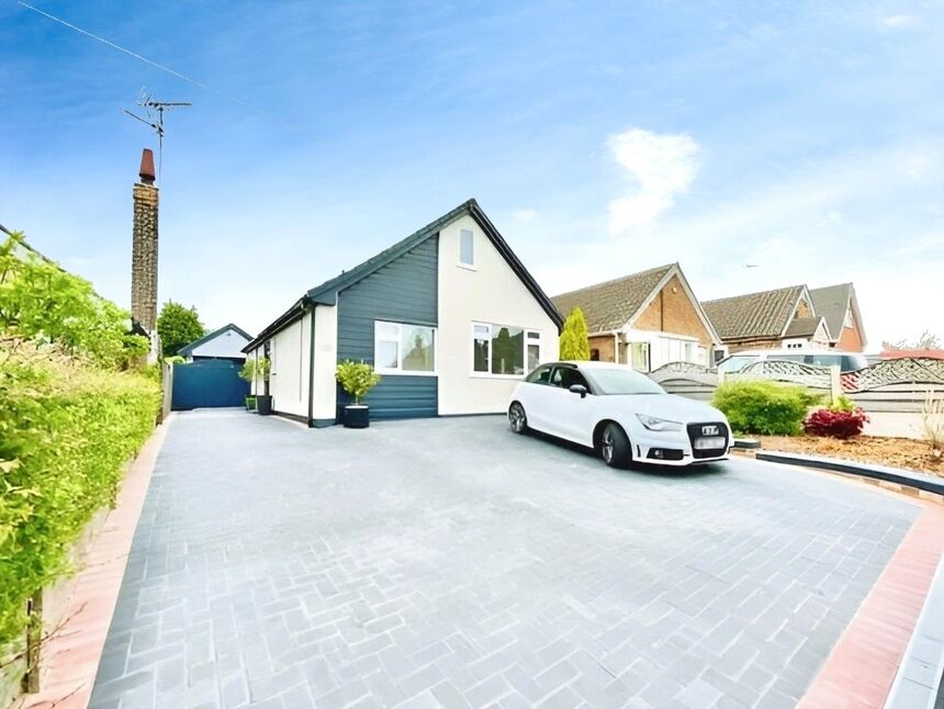 3 bedroom Detached Bungalow for sale