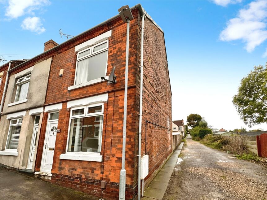 Main image of 2 bedroom End Terrace House for sale, Osbourne Street, Kirkby-in-Ashfield, Nottinghamshire, NG17