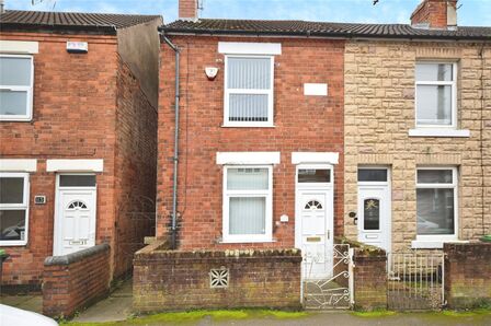 Vernon Road, 2 bedroom End Terrace House for sale, £105,000