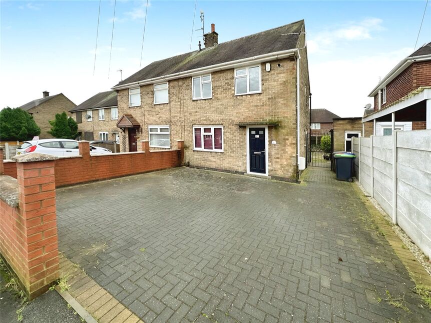 Main image of 2 bedroom Semi Detached House for sale, Thorn Grove, Hucknall, Nottinghamshire, NG15