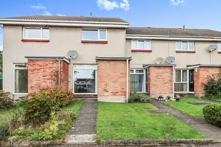 Moray Park, 2 bedroom Mid Terrace House to rent, £975 pcm