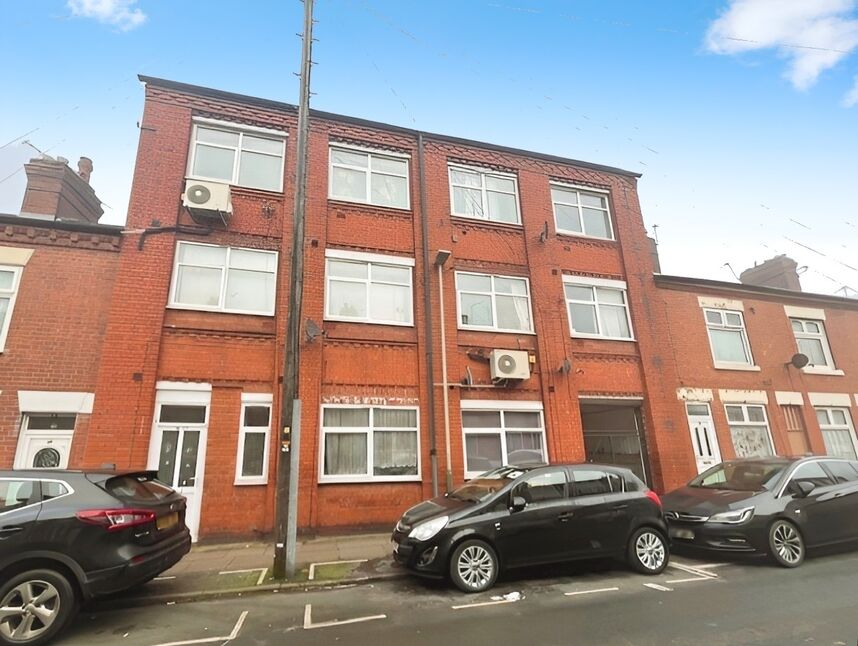 Main image of 1 bedroom  Flat for sale, Moores Road, Leicester, Leicestershire, LE4