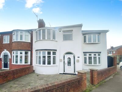 Kingsway, 4 bedroom Semi Detached House to rent, £1,650 pcm