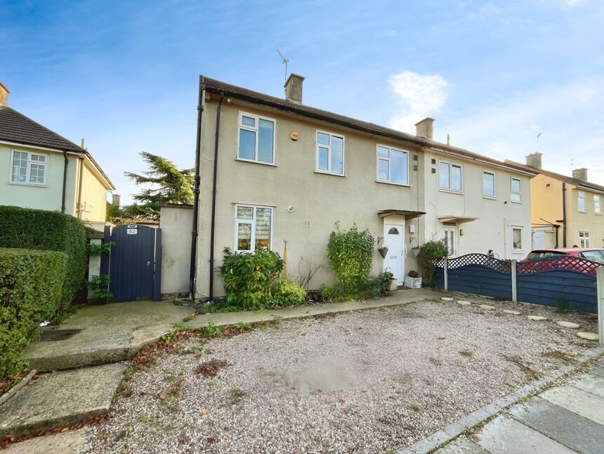 Main image of 3 bedroom Semi Detached House for sale, Glenhills Boulevard, Leicester, Leicestershire, LE2