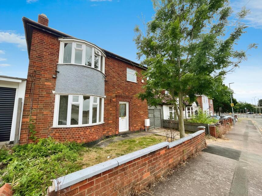 Main image of 3 bedroom Detached House for sale, Braunstone Close, Leicester, Leicestershire, LE3