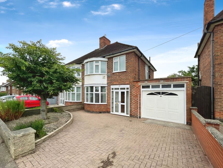 Main image of 3 bedroom Semi Detached House for sale, Colchester Road, Leicester, Leicestershire, LE5