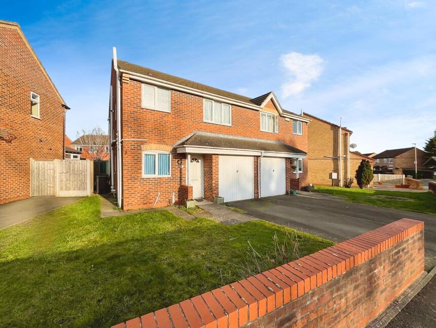 Main image of 3 bedroom Semi Detached House for sale, Ashthorpe Road, Leicester, Leicestershire, LE3