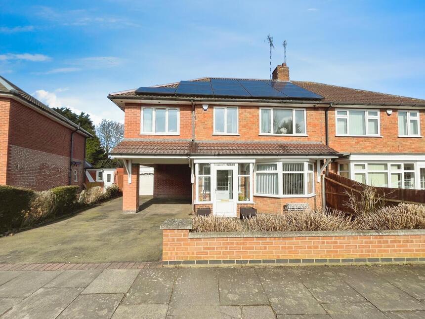 Main image of 5 bedroom Semi Detached House for sale, Wintersdale Road, Leicester, Leicestershire, LE5