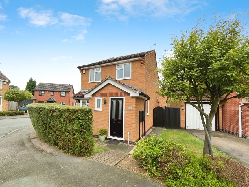 Main image of 3 bedroom Detached House for sale, Oakwood Close, Leicester Forest East, Leicestershire, LE3