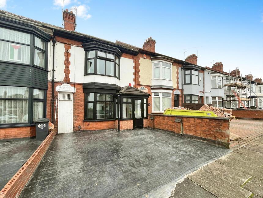 Main image of 4 bedroom Mid Terrace House for sale, Baden Road, Leicester, Leicestershire, LE5