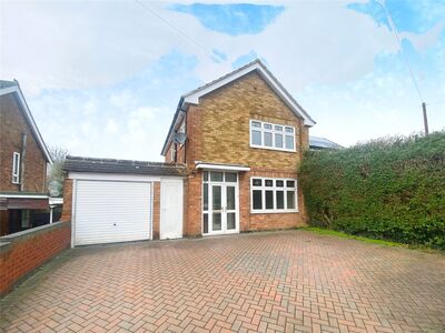 3 bedroom Link Detached House to rent