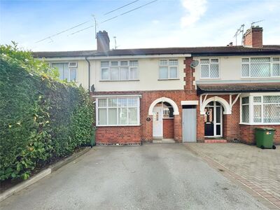 The Avenue, 3 bedroom Mid Terrace House to rent, £1,200 pcm