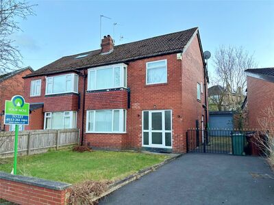 Sandhill Oval, 3 bedroom Semi Detached House to rent, £1,275 pcm