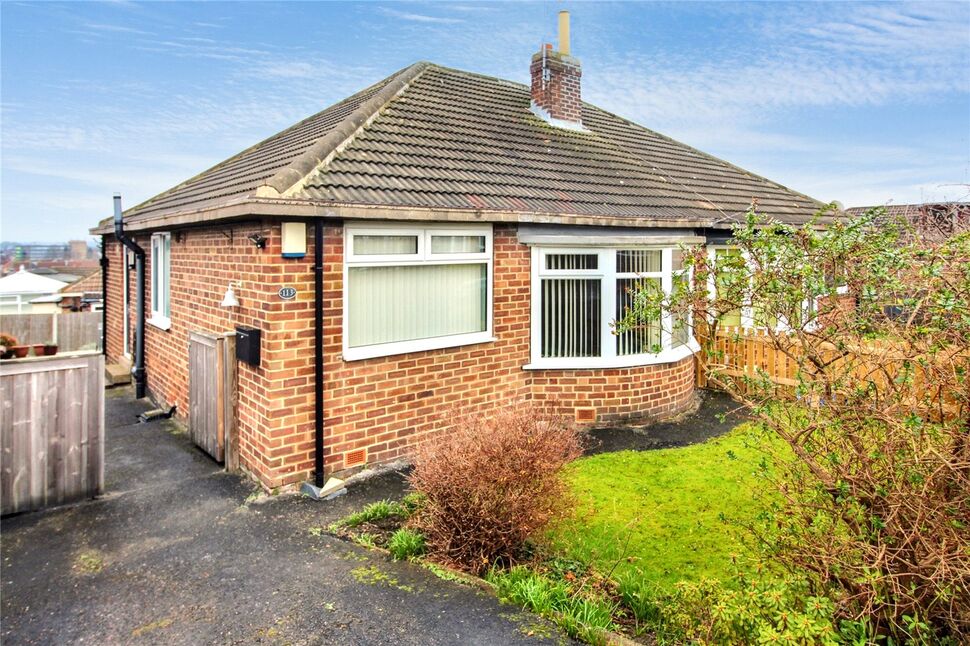 Main image of 2 bedroom Semi Detached Bungalow for sale, Lulworth Avenue, Leeds, West Yorkshire, LS15