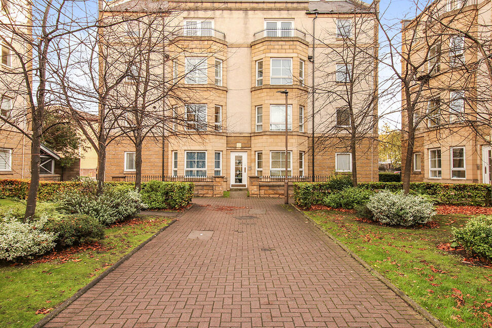 Main image of 2 bedroom  Flat to rent, Dicksonfield, Edinburgh, Midlothian, EH7