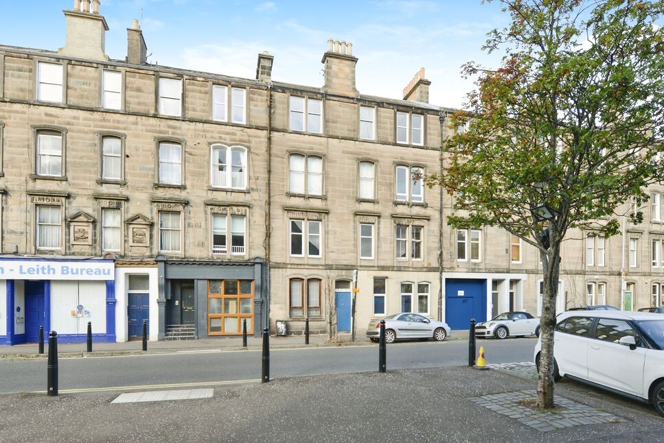 Main image of 1 bedroom  Flat for sale, Dalmeny Street, Edinburgh, Midlothian, EH6