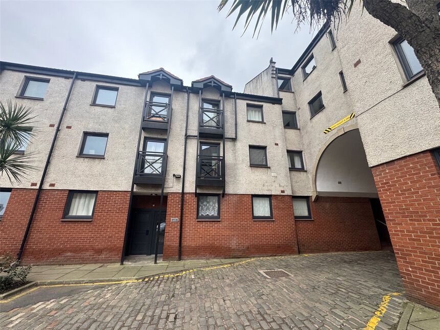 Main image of 2 bedroom  Flat to rent, New Bells Court, Edinburgh, EH6