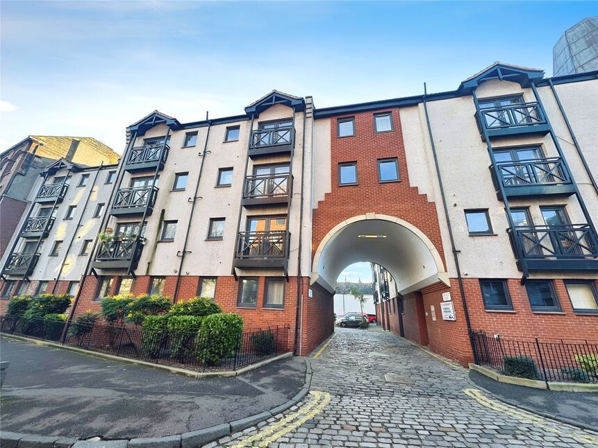 Main image of 2 bedroom  Flat to rent, New Bells Court, Edinburgh, EH6