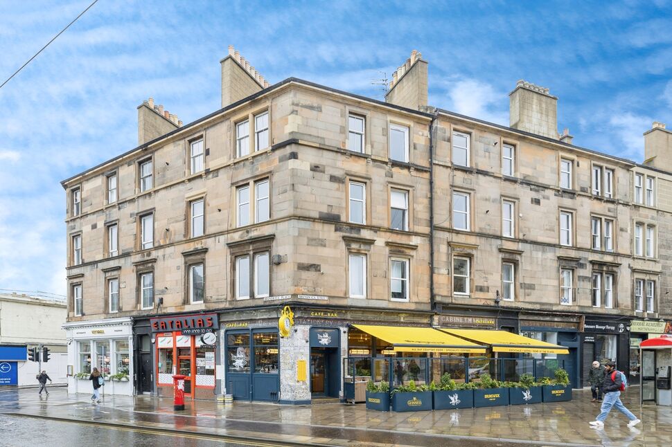 Main image of 1 bedroom  Flat for sale, Brunswick Place, Edinburgh, Midlothian, EH7