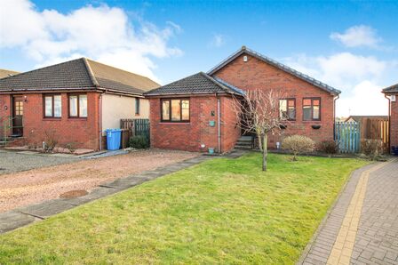 Pentland View, 3 bedroom Detached Bungalow to rent, £995 pcm