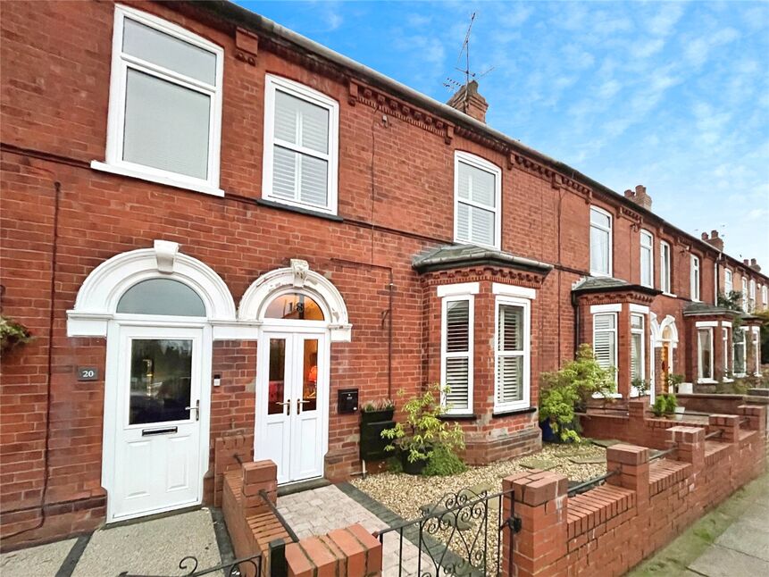 Main image of 4 bedroom Mid Terrace House for sale, Mount Street, Lincoln, Lincolnshire, LN1