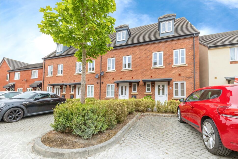 Main image of 3 bedroom Mid Terrace House for sale, Angelica Road, Lincoln, Lincolnshire, LN1