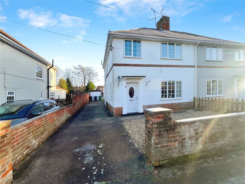 Main image of 3 bedroom Semi Detached House for sale, Hartsholme Drive, Lincoln, Lincolnshire, LN6