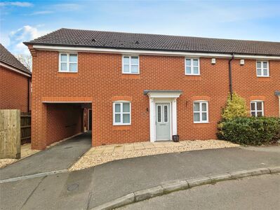 Hadrians Walk, 3 bedroom  House to rent, £1,100 pcm