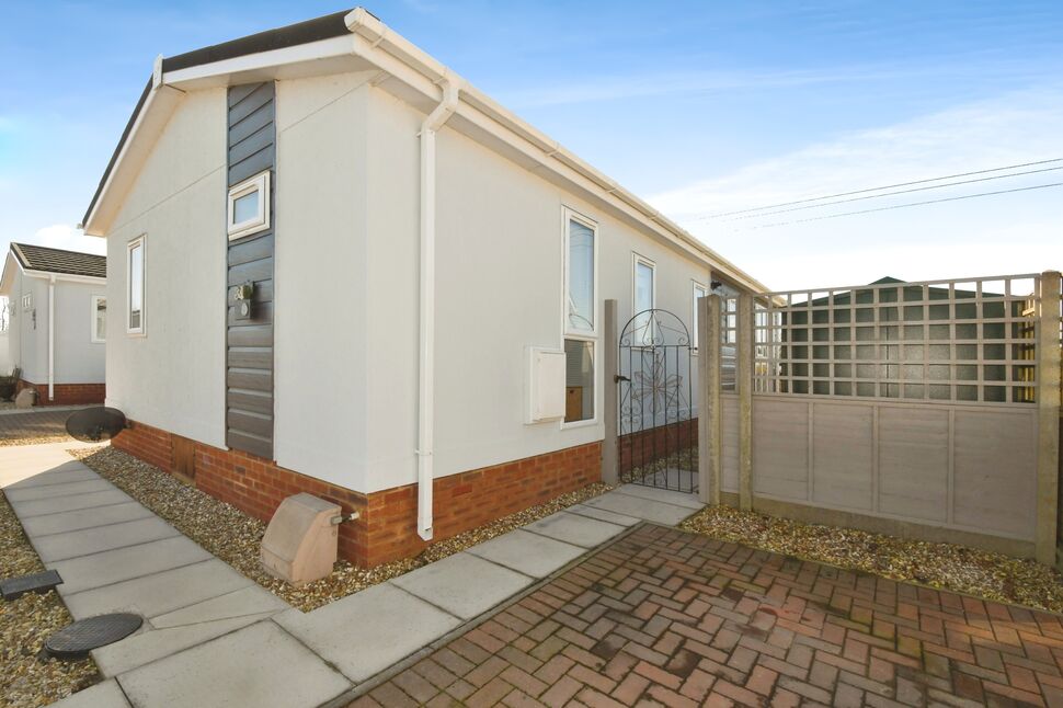 Main image of 2 bedroom Detached Property for sale, Kirkstead Bridge Park, Martin Dales, Lincolnshire, LN10