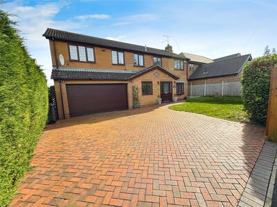 5 bedroom Detached House for sale