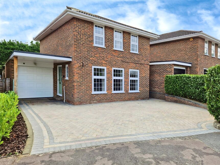 Main image of 4 bedroom Detached House for sale, Perran Close, Hartley, Kent, DA3