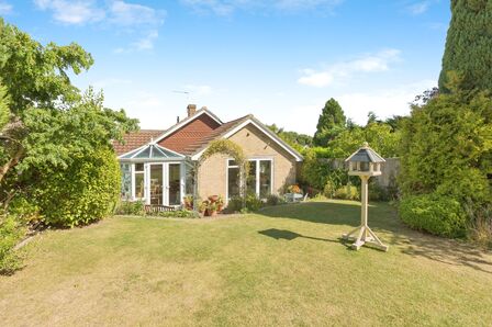 4 bedroom Detached Bungalow for sale