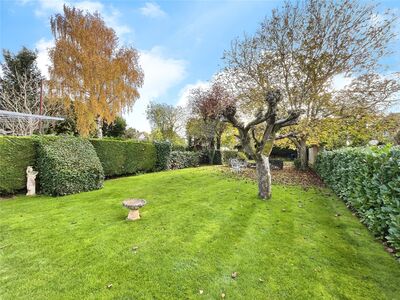 Larks Field, 2 bedroom Semi Detached Bungalow for sale, £495,000