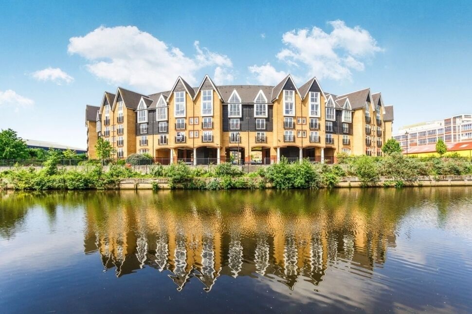 Main image of 2 bedroom  Flat to rent, St. Peters Street, Maidstone, Kent, ME16