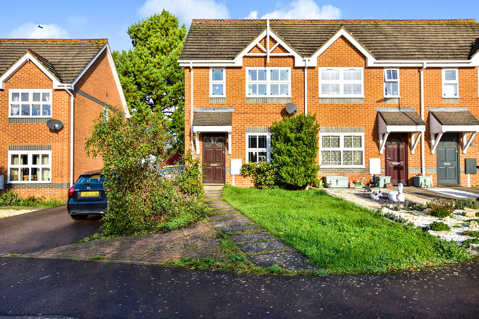 Main image of 2 bedroom Semi Detached House to rent, Foxglove Rise, Maidstone, Kent, ME14