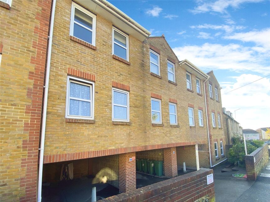 1 bedroom  Flat to rent