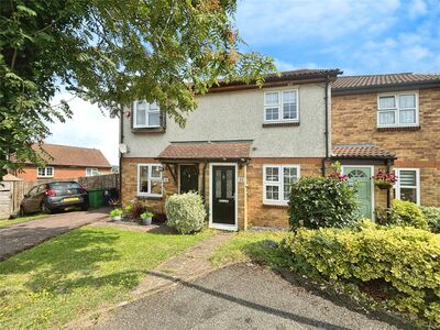 2 bedroom Mid Terrace House for sale